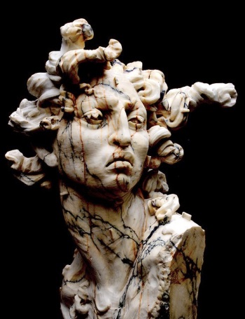 Medusa-statue